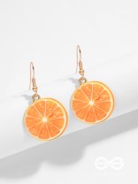 TROPICAL CITRUS ALLURE - GOLDEN EMBELISHED EARRINGS