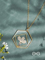 The Fairy Bloom - Pressed Flower Resin Pendant With Anti-Tarnish Coating