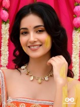 Astrta - Ivory Snowdrops -  Beads, Shells And Glass Drop Hand Embroidered Neckpiece