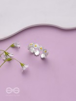 SUNSHINE DAISIES - SILVER RING (ADJUSTABLE)(Yellow)