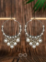 Stardust Pearl - Oxidized Pearl Hoop Earrings