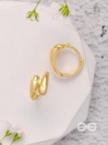 The Sunlit Elegance - Classic Golden Earrings 
