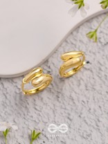 The Sunlit Elegance - Classic Golden Earrings 