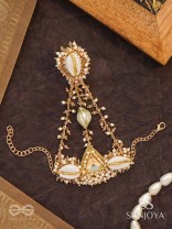 Sakosa - Ivory Coast -Beads And Shells Hand Embroidered Haathphool