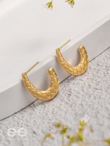 Radiant Crescents - Golden Stainless Steel Earrings With Anti-Tarnish Coating
