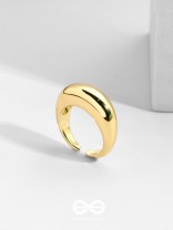 The Golden Grace - Golden Statement Ring 