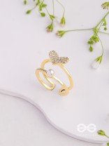 The Love Sparkle - Golden Embellished Ring 