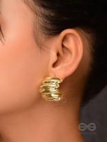Metallic Curves - Statement Golden Earrings