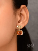 Hazelnut Hues - Golden Earrings