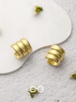 Twisted Trio - Golden Earrings