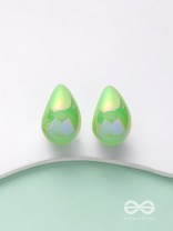 Shining Crescents - Holographic Acrylic Earrings (Green)