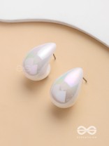 Shining Crescents - Holographic Acrylic Earrings (White)