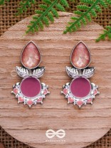 The Leafy Glow- Stone Enamelled Oxidised Ear Jackets