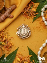 Pratisanshru - The Shore Promise - Shell And Beads Hand Embroidered Golden Ring (Adjustable)