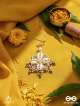 Jalkam- The Shell Cluster- Mirrors, Shells And Beads Hand Embroidered Maangtika