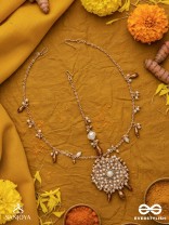Vilsat- The Exquisite Mesh- Pearl, Beads And Glass Drops Hand Embroidered Maangtika