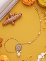 Vimrigvan - The Pristine Charm - Pearls And Beads Hand Embroidered Nath (Non-Piercing)