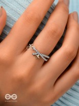 The Shooting Stars - Silver Cubic Zirconia Ring
