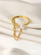 Cross My Heart - Golden Cubic Zirconia Ring (Adjustable)