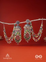 Girayah - Souvenirs Of The Nature - Beads And Glass Drops Hand Embroidered Oxidised Chain Earrings