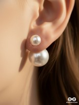 Pearl Orbit- Pearl Hoop Detachable Earrings