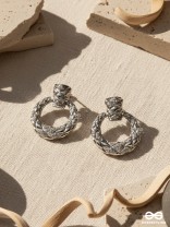 TWISTED GLOW- SILVER-PLATED ANTI-TARNISH EMBELLISHED ROUND EARRINGS