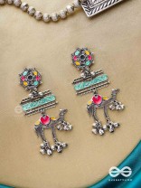 Camel’s Melody- Oxidized Camel motif earrings