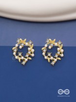 Emerald vines -Wreath shaped pearl studs 
