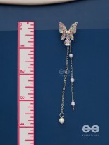 Morning mist- Butterfly dangling earrings 