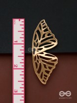 Sunshine waltz - Butterfly platinum finish earrings 