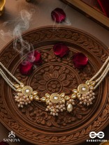 KANAKA MRIDULA – GOLDEN GRACE A BEAUTIFUL KUNDAN NECKLACE WITH FLORAL DESIGNS AND PEARLS