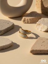 POISED EMBRACE - STAINLESS STEEL ANTI-TARNISH ENAMELLED RING