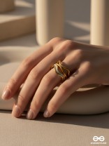 PURE ALLURE - WAVY STAINLESS STEEL ANTI-TARNISH RING