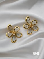 CRYSTAL GLOW - GLASS EARRINGS INLAID WITH CUBIC ZICRONIA STONES