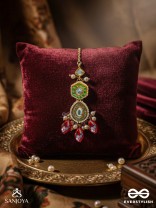 RUPANJALI - TRIBUTE TO BEAUTY - PEARLS, BEADS AND KUNDAN HAND EMBROIDERED MAANG TIKA