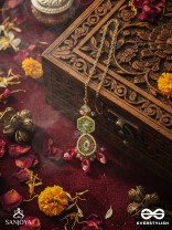 RUPANJALI - TRIBUTE TO BEAUTY - PEARLS, BEADS AND KUNDAN HAND EMBROIDERED MAANG TIKA