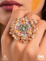 RANGVATI - FULL OF COLORS - EXQUISITE MULTI-HUED RING WITH PEARL AND CRYSTAL EMBELLISHMENTS