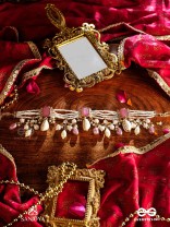 MANOHARA - CHARMING BEAUTY- HANDMADE KUNDAN SET WITH NECKLACE AND EARRINGS 