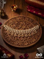 HIRANYA - GOLDEN GRACE - CLASSIC PEARL CHOKER WITH DELICATE GOLD ACCENTS