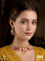 DIVYANJALI - DIVINE OFFERING - HANDMADE KUNDAN SET WITH NECKLACE AND EARRINGS 