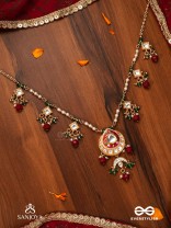 ANUPRITA - DIVINELY ADORNED - TRADITIONAL KUNDAN NECKLACE WITH PEARL AND BEADS