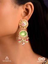 HARITRINA - GREEN AND PINK BEAUTY - ORNATE KUNDAN EARRINGS WITH FLORAL MOTIFS AND SPARKLING DROPS