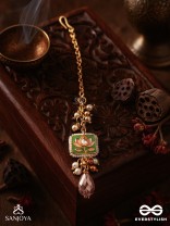 MRINALIKA - LOTUS PETAL - GRACEFUL ENAMELLED HANDCRAFTED KUNDAN MAANGTIKA WITH SOFT PASTEL GEMSTONES
