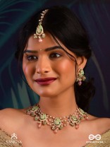 MADHURIMA - SWEET ELEGANCE - HANDCRAFTED HERITAGE KUNDAN MAANGTIKA WITH GOLDEN POLKI AND GEM DROPS