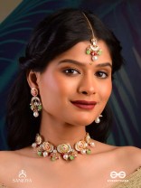 SUVARNACHANDRA - GOLDEN MOON - ROYAL KUNDAN MAANGTIKA WITH ORNATE CRESCENT DESIGNS AND GEM EMBELLISHMENTS