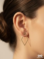 PRISM CHARM-CASUAL DAILY WEAR STUDS