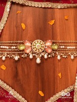 TARUNIMA - FRESHNESS- SIMPLE GRACEFUL CHOKER NECKPIECE WITH GEMSTONES, KUNDAN AND PEARLS