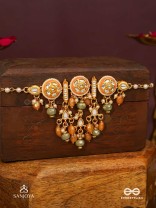 RAGTANIKA - COLORED COMPOSITION- HERITAGE STYLE KUNDAN NECKPIECE WITH PEARLS AND BEADS
