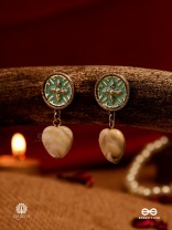 MOSS HEART - GREEN ENAMEL STUD EARRINGS