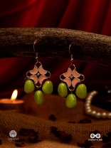 TROPIC POP - ENAMELLED FLORAL EARRINGS